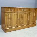 973 7301 SIDEBOARD